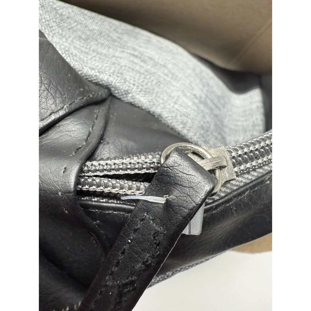 AXE Black Total Fresh Ultimate Shower Gift Set‎ For Him Deodorant Body Wash Bag